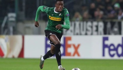 罗马进攻多点开花,四球大胜克雷莫内塞