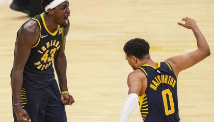 步行者哈利伯顿助攻失误比创新高