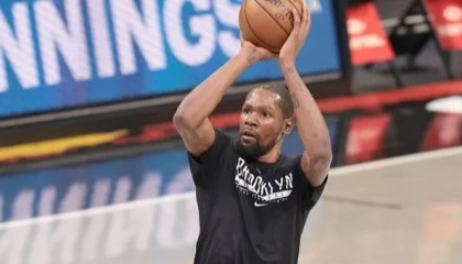 杜兰特复出首秀高效砍分太阳轻取开拓者