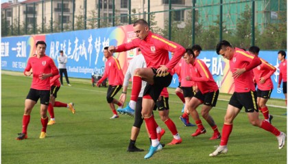 意甲保级大战混沌五支球队深陷泥潭混战