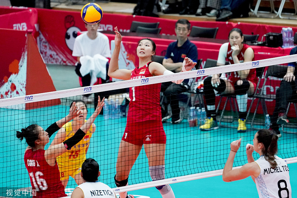 亚眠凭借定位球战术力克莱塞取得宝贵三分  亚眠凭借定位球战术力克莱塞取得宝贵三分